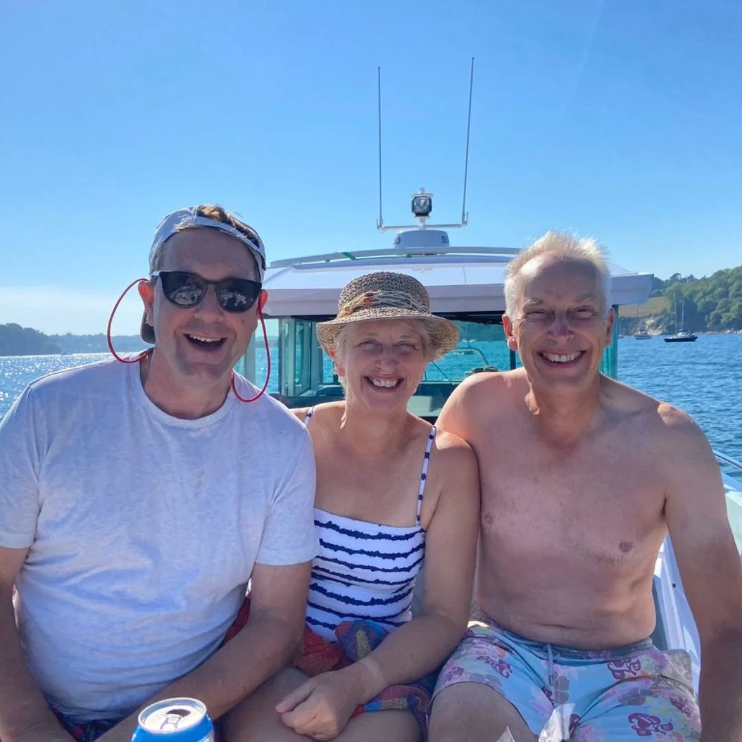 3 friends on their Axopar 37